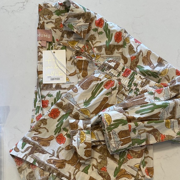 Show Me Your MuMu NWT Rodeo Escape Print Pajama Set - Picture 4 of 4